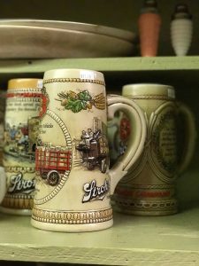 Beer Steins STEP on in Thrift Browerville